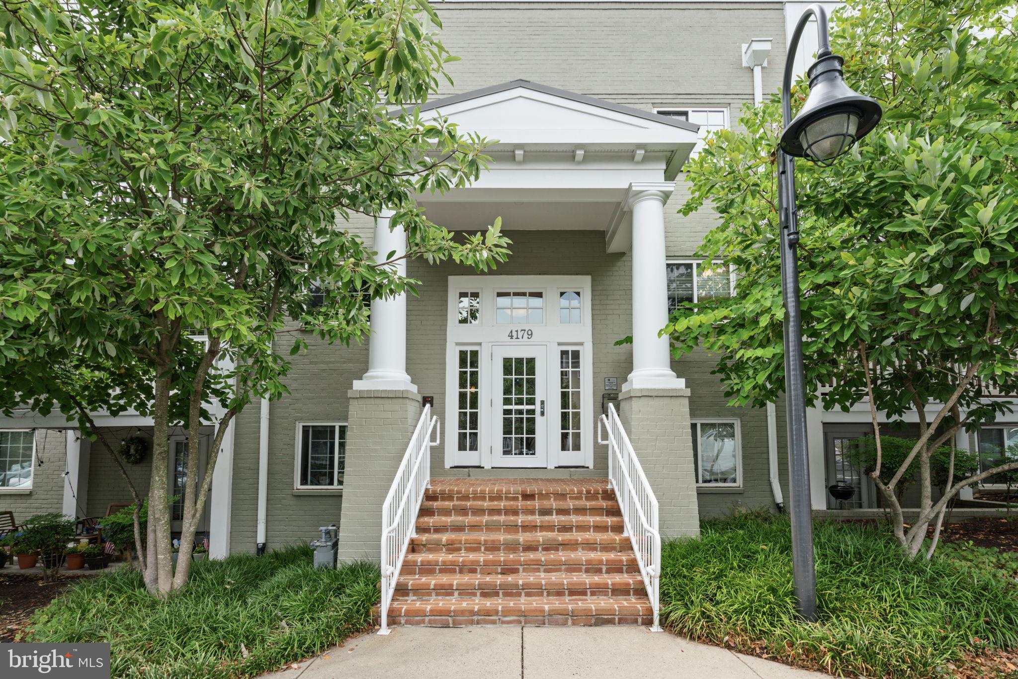 4179 S Four Mile Run Dr #401