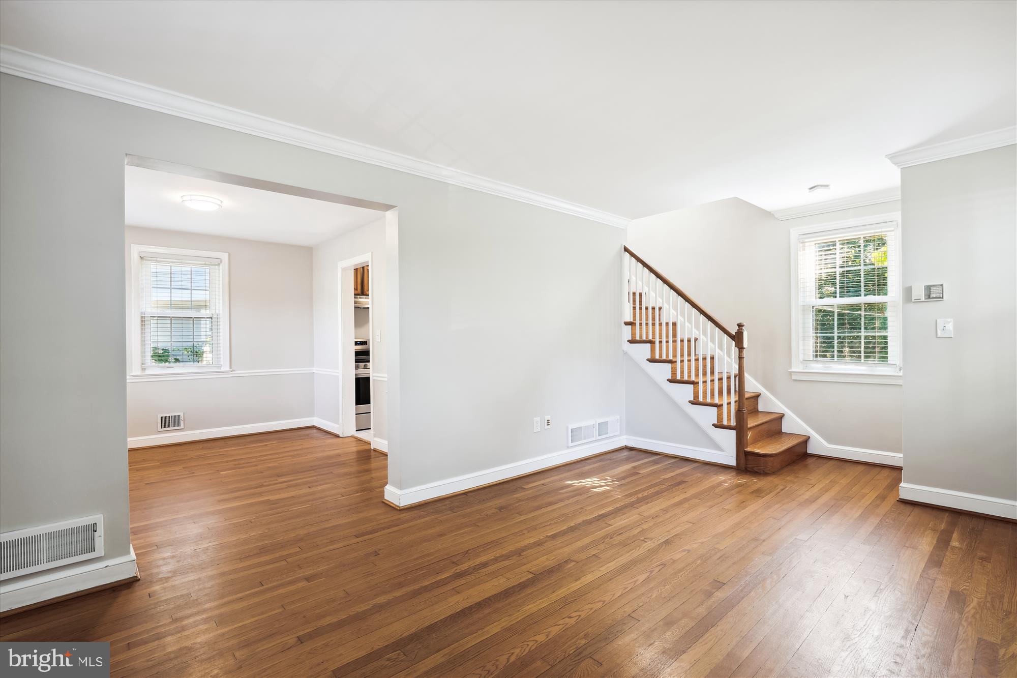 329 N Greenbrier St