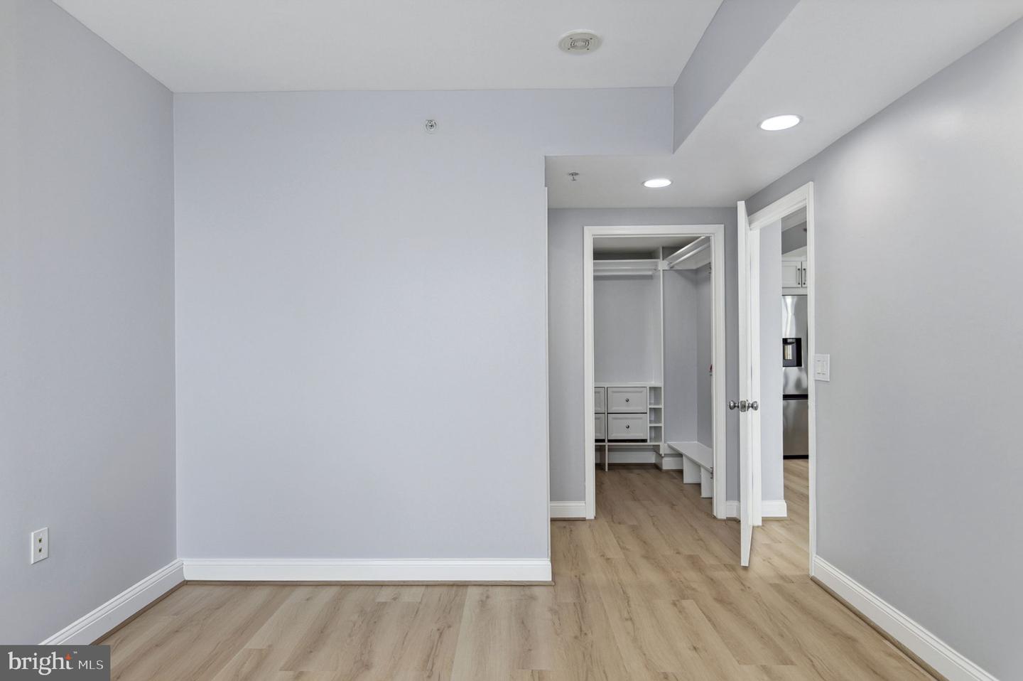 851 N Glebe Rd #1404