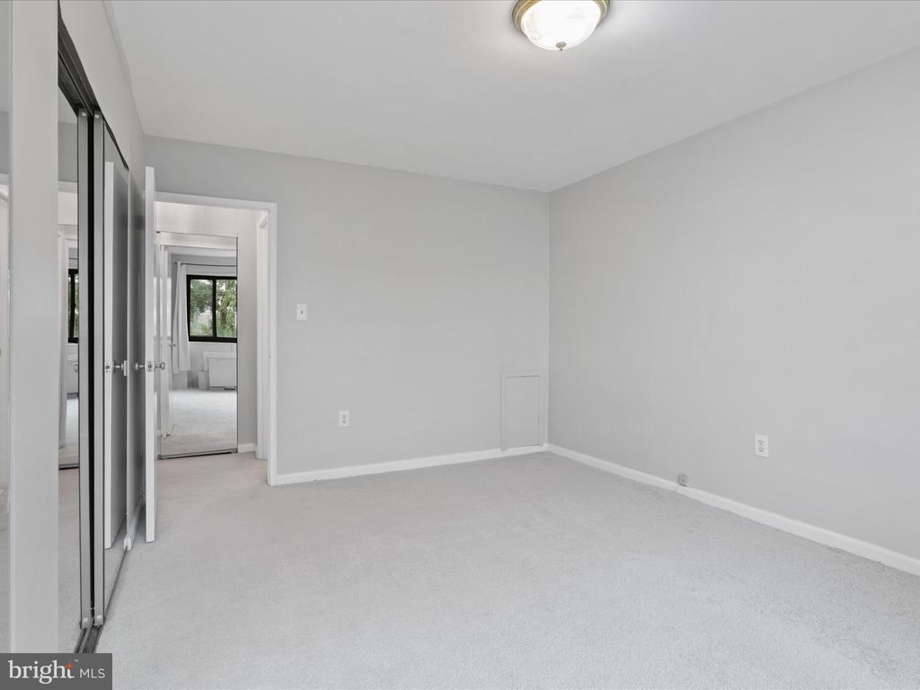 1200 S ARLINGTON RIDGE ROAD 509