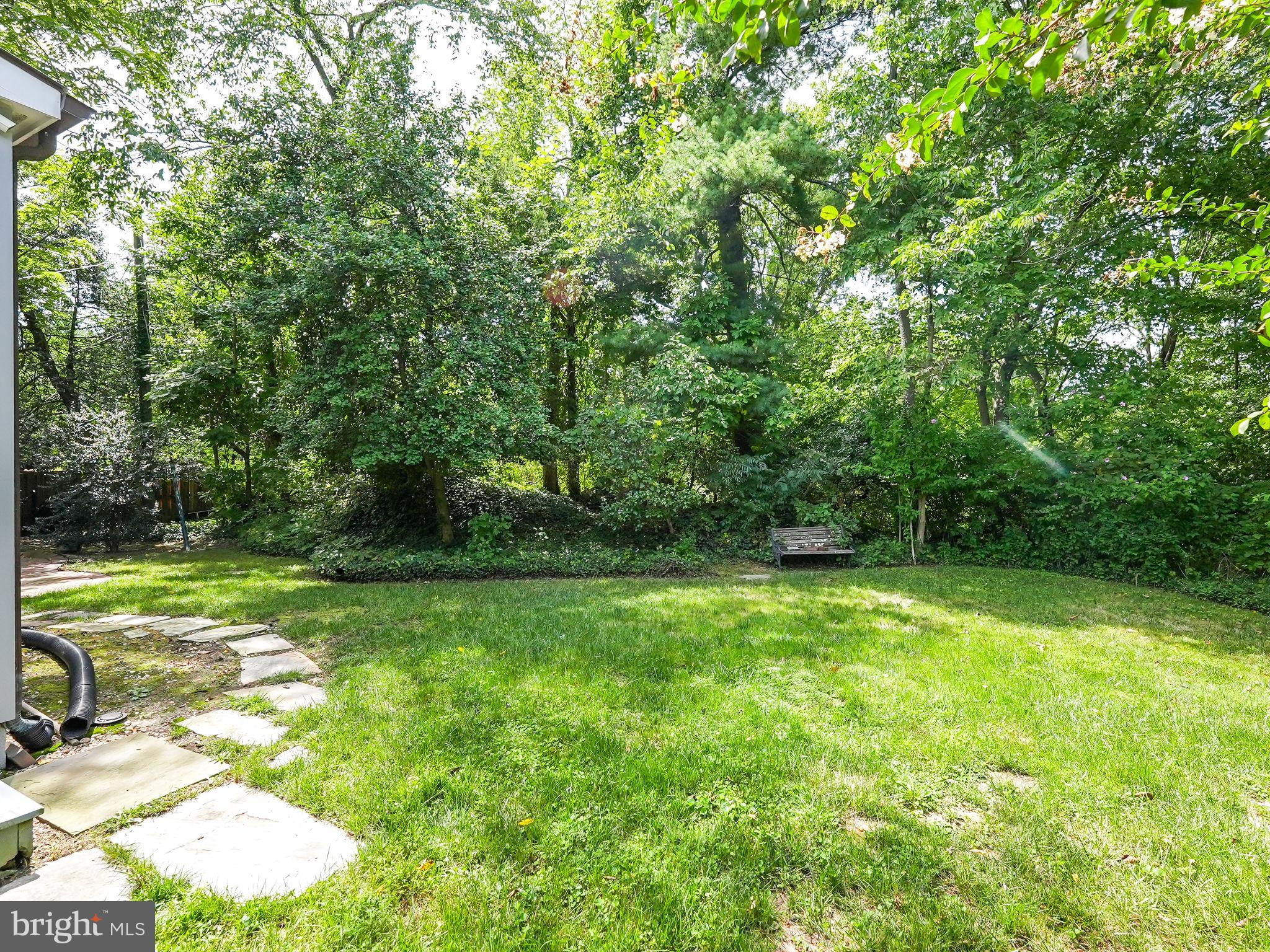 3916 Military Rd