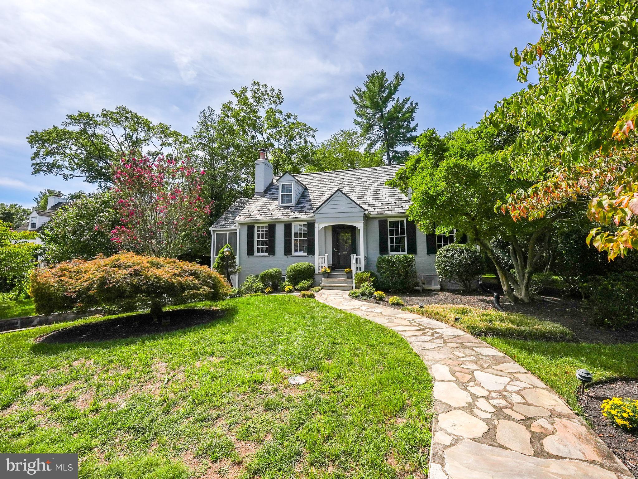 3916 Military Rd