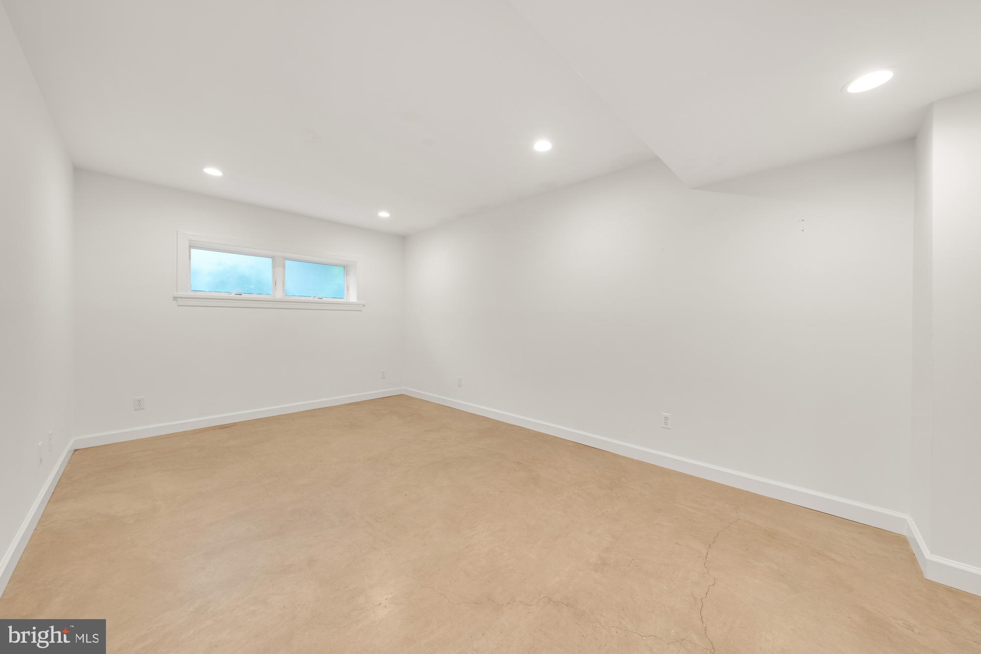 6234 22ND ROAD N