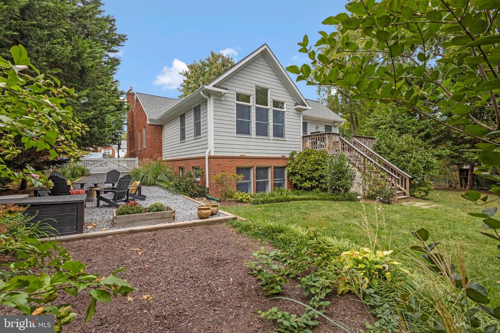6234 22ND ROAD N