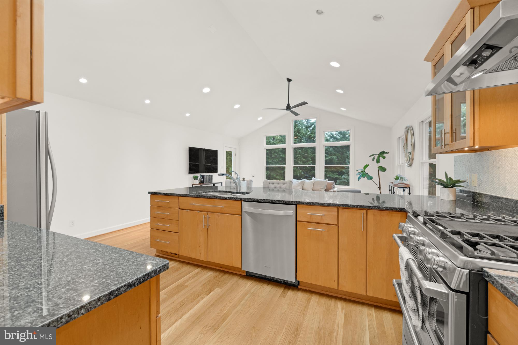 6234 22ND ROAD N