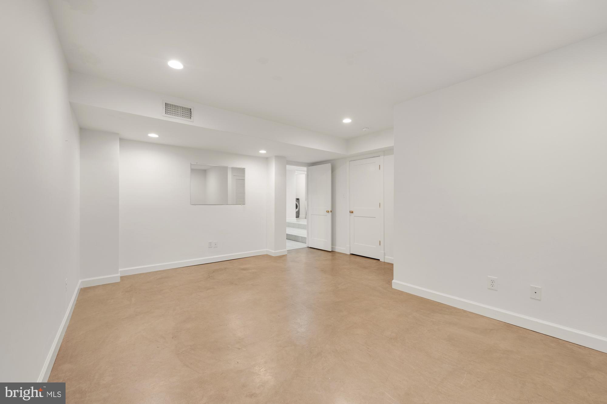 6234 22ND ROAD N