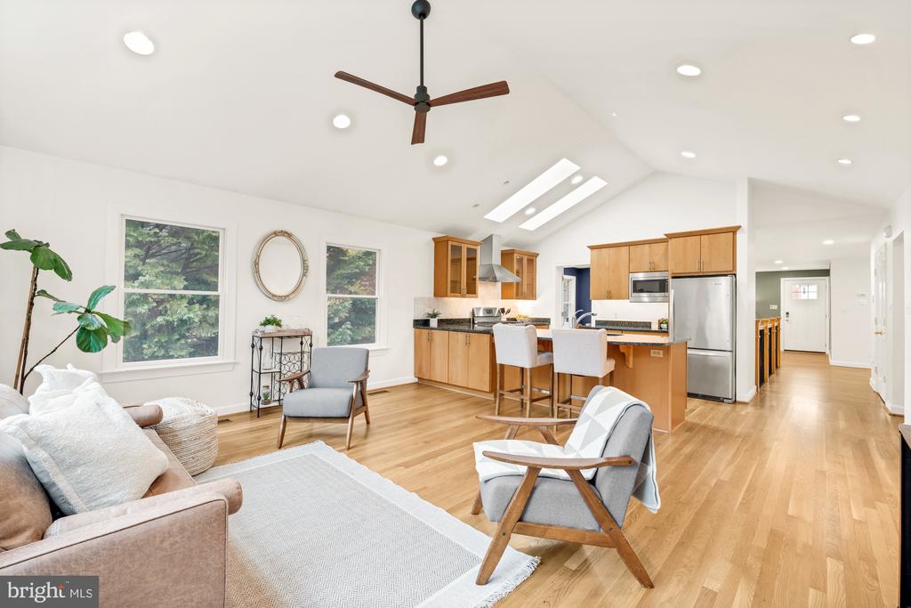 6234 22ND ROAD N