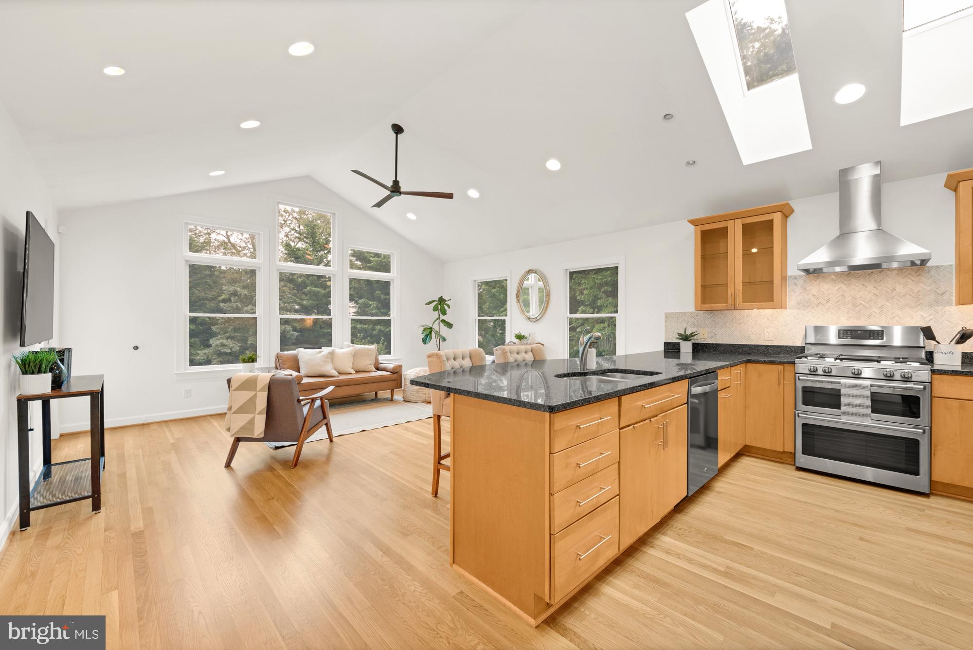 6234 22ND ROAD N