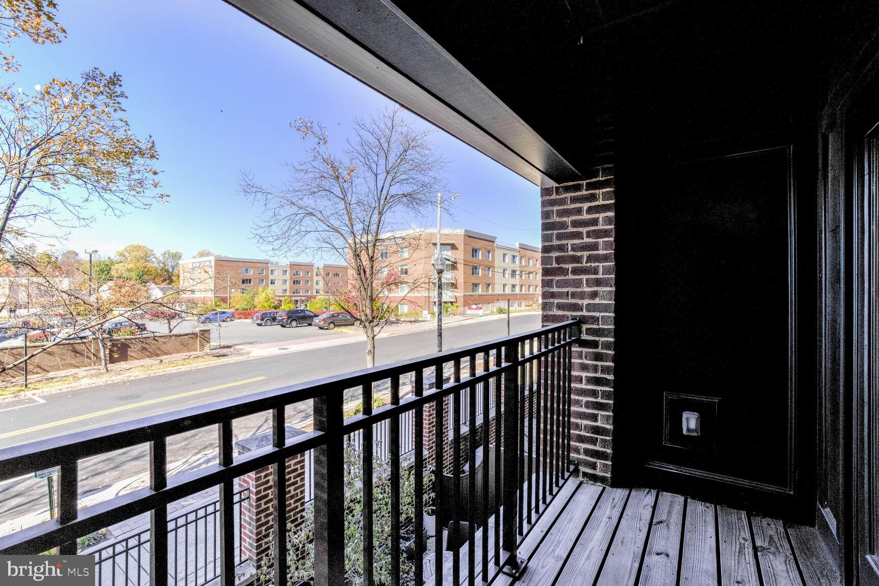 2101 N MONROE ST #204