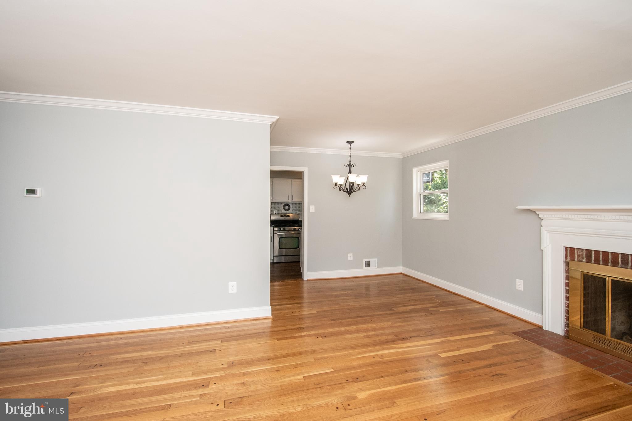 909 N MCKINLEY ROAD