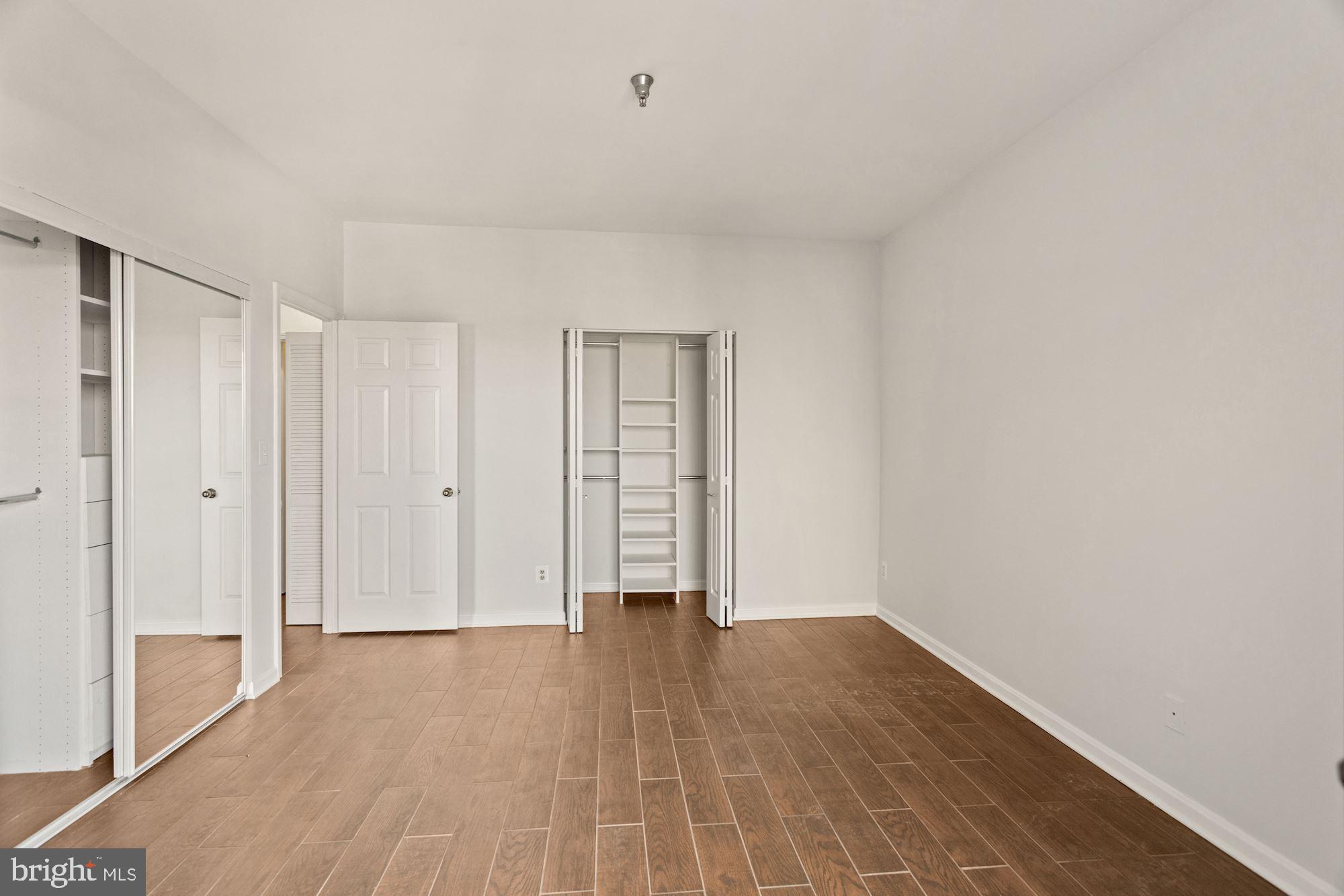 2400 CLARENDON BLVD #PH01