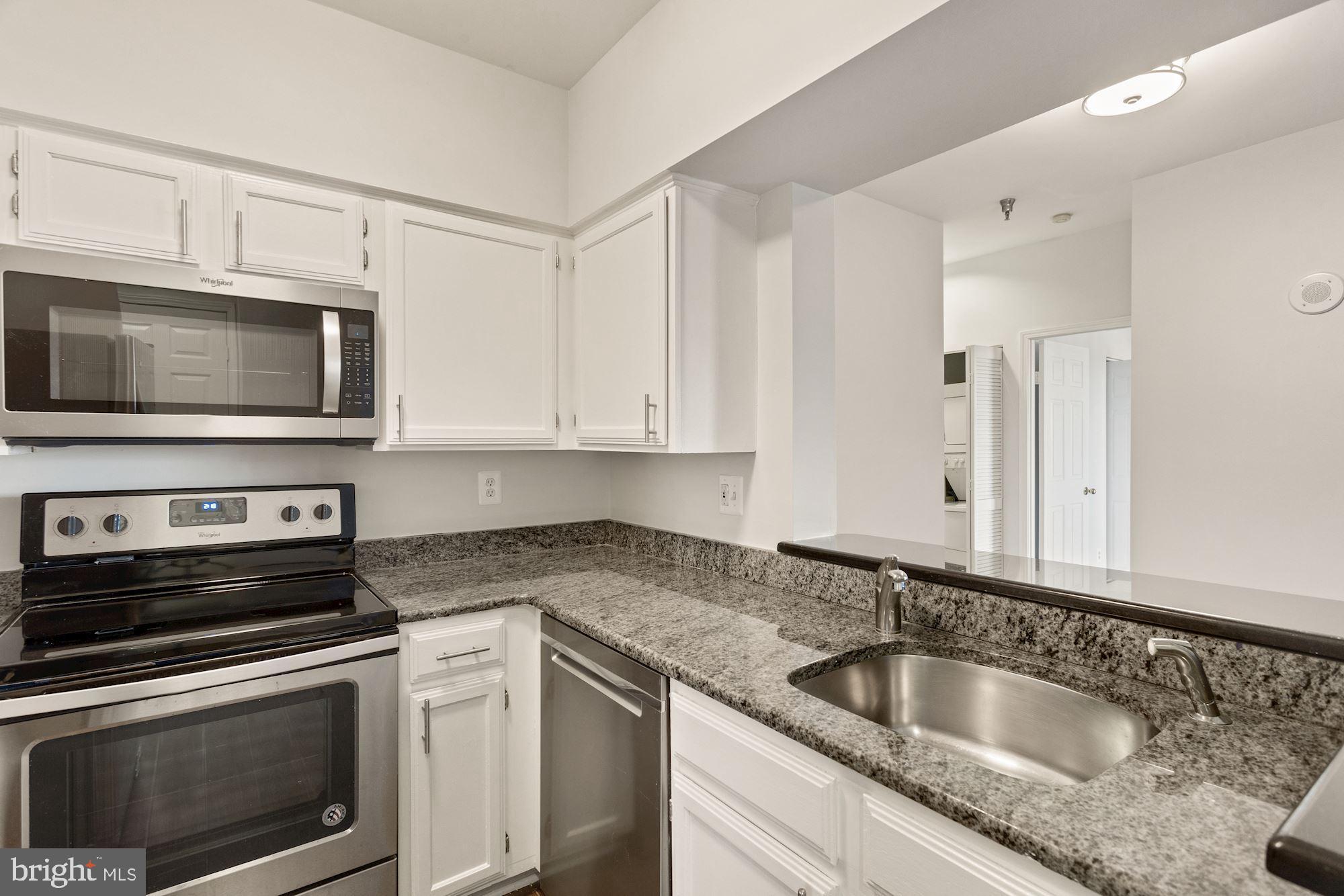 2400 CLARENDON BLVD #PH01