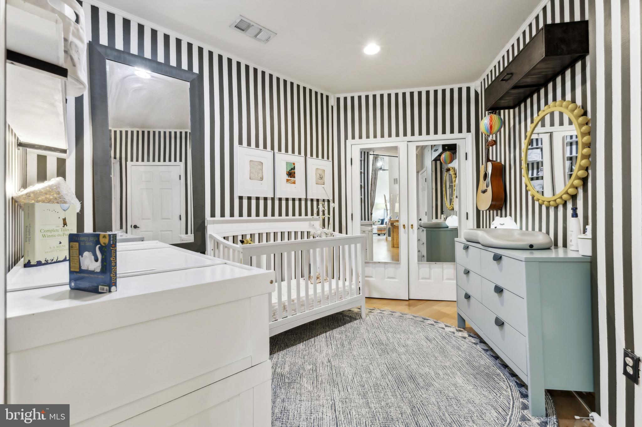 801 S GREENBRIER STREET 402