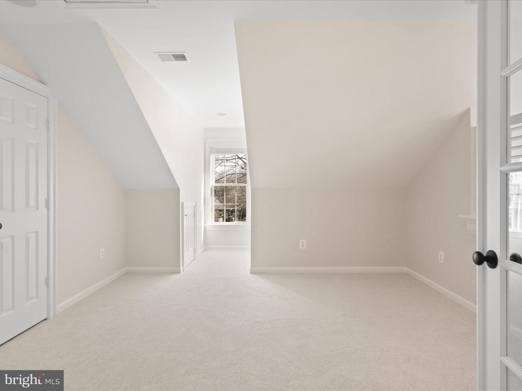 3408 N UTAH STREET