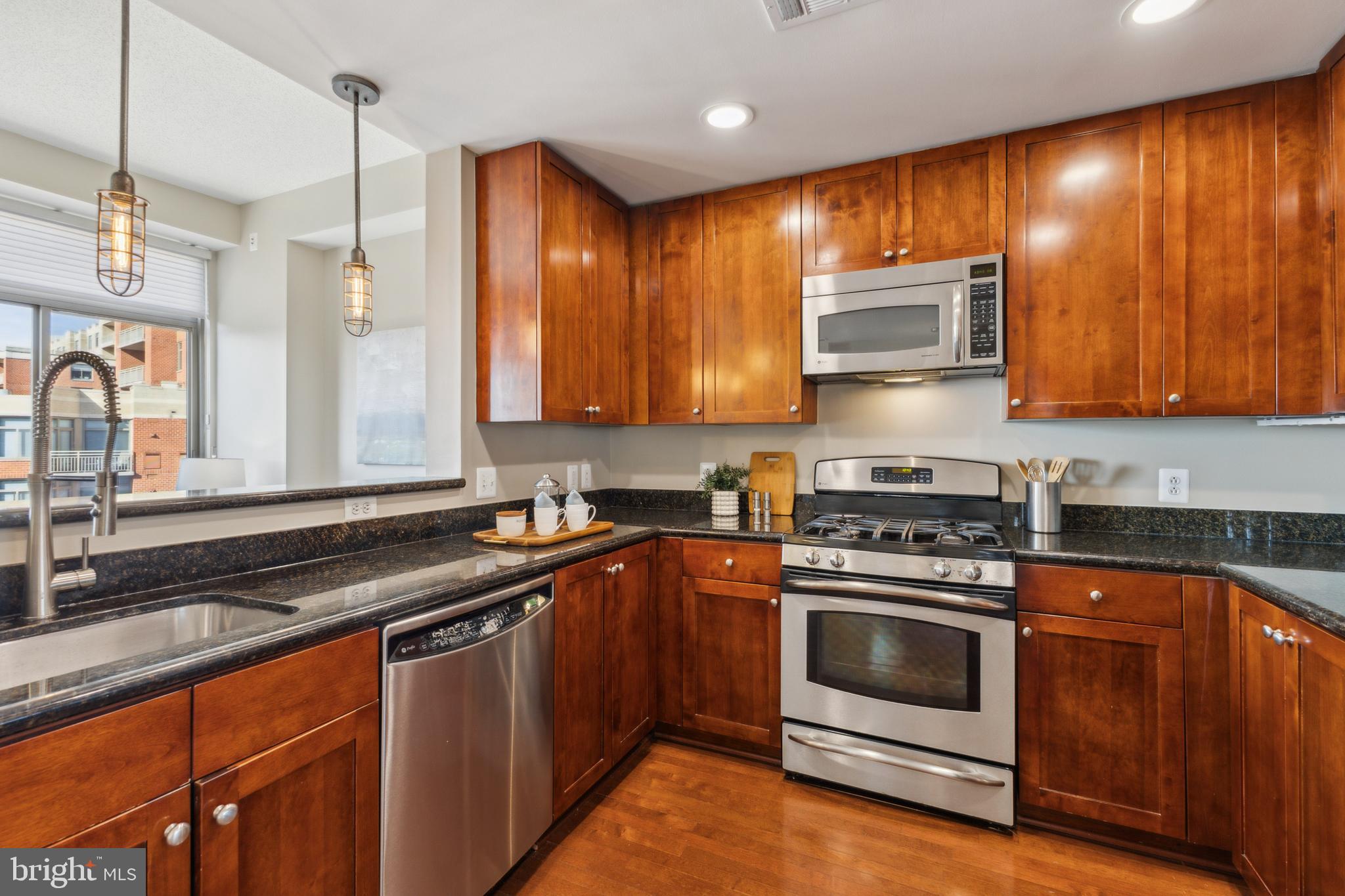 3650 S Glebe Rd #658