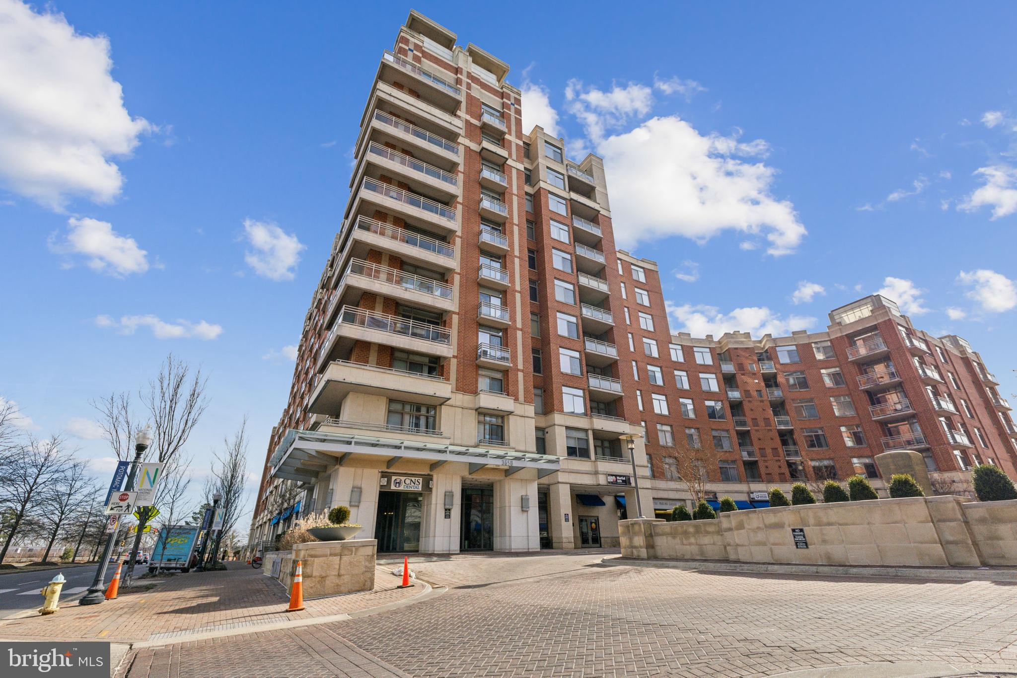 3650 S Glebe Rd #658