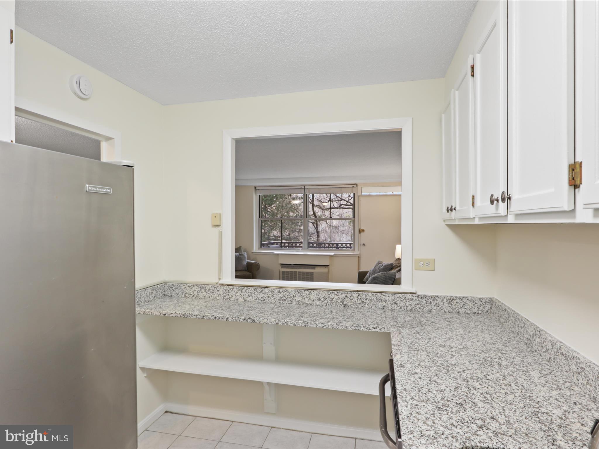2030 ADAMS STREET 404