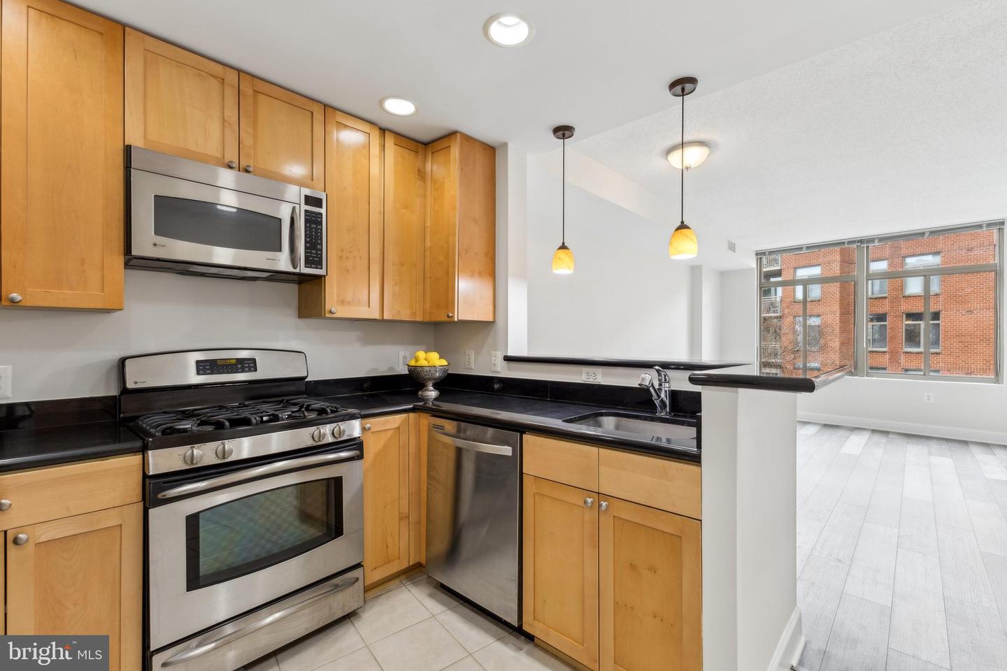3600 S Glebe Rd #427w