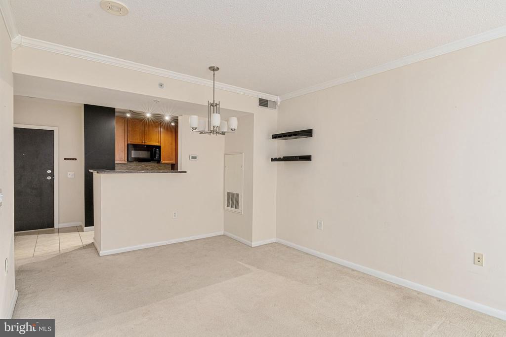 851 N Glebe Rd #1407