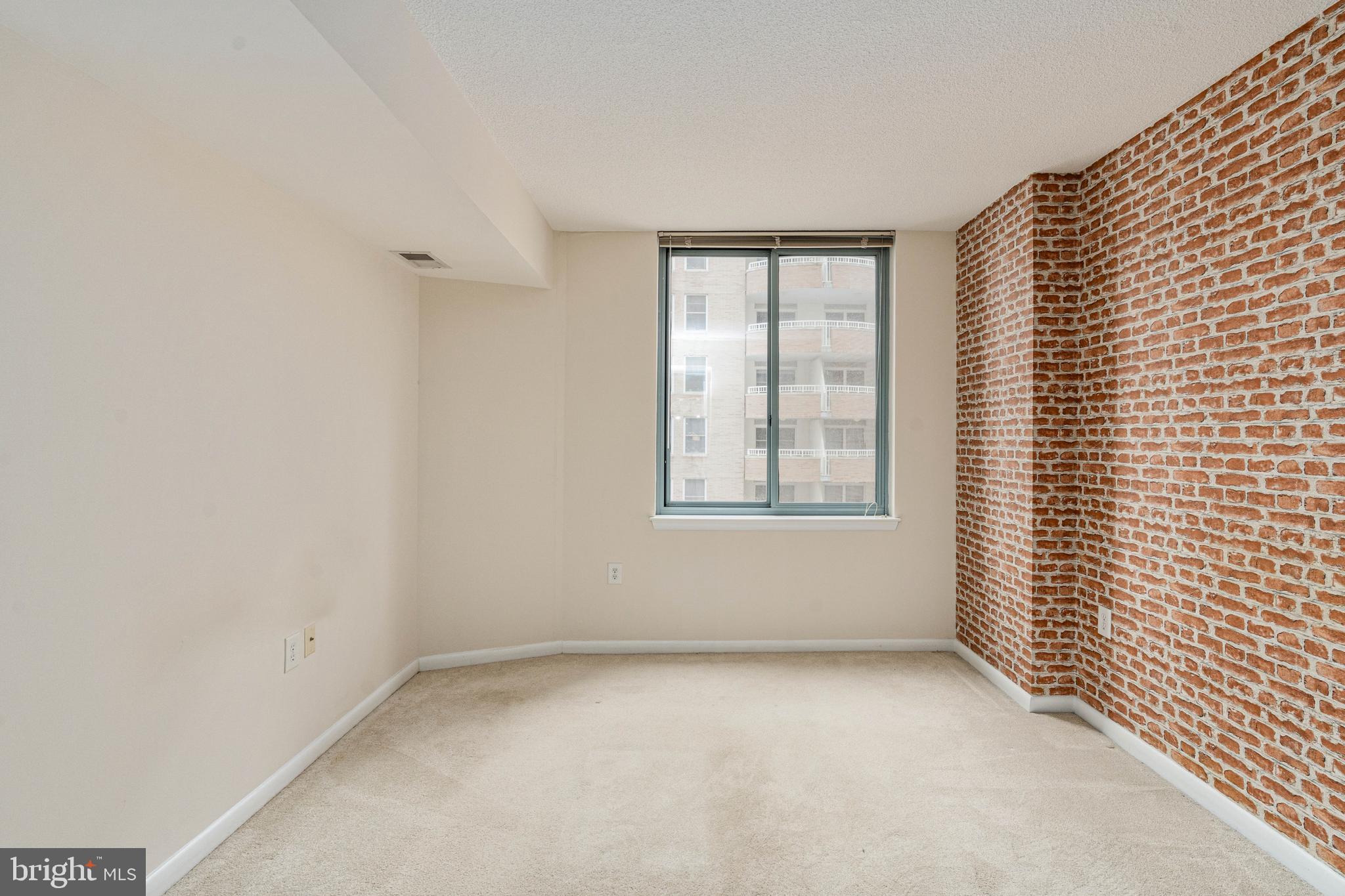 851 N Glebe Rd #1407