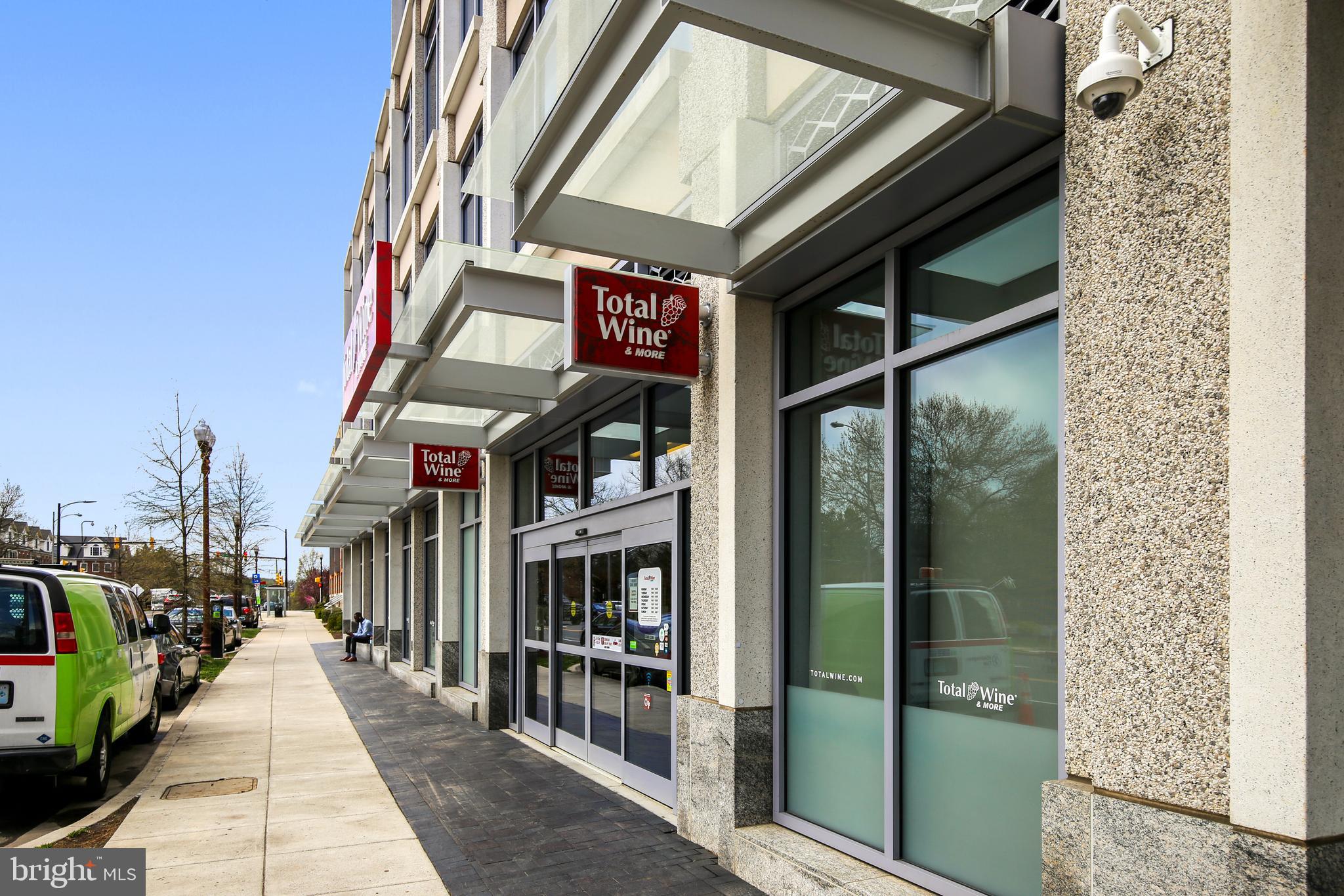 820 N POLLARD ST #203