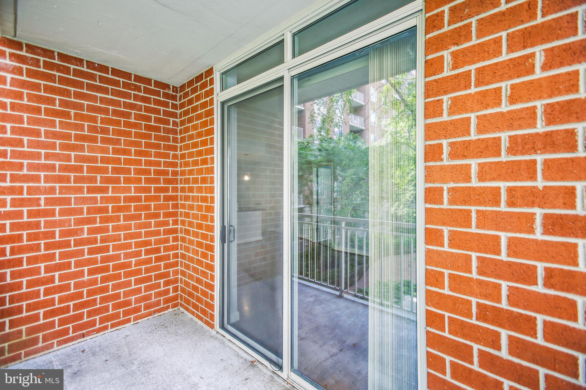 820 N POLLARD ST #203