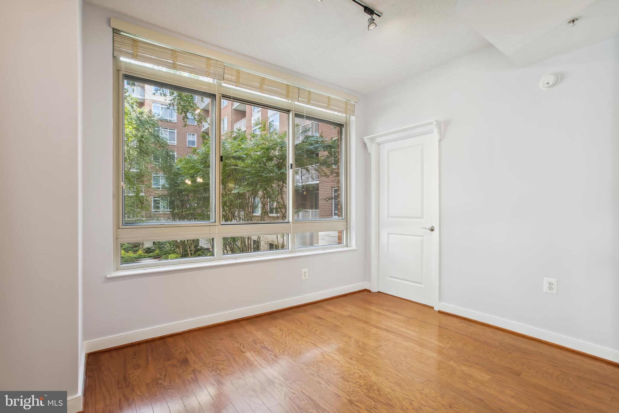820 N POLLARD ST #203