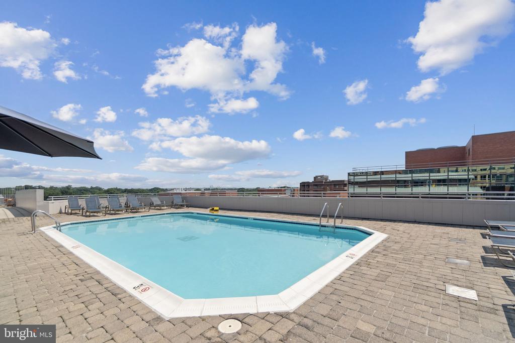 1001 N VERMONT STREET 212