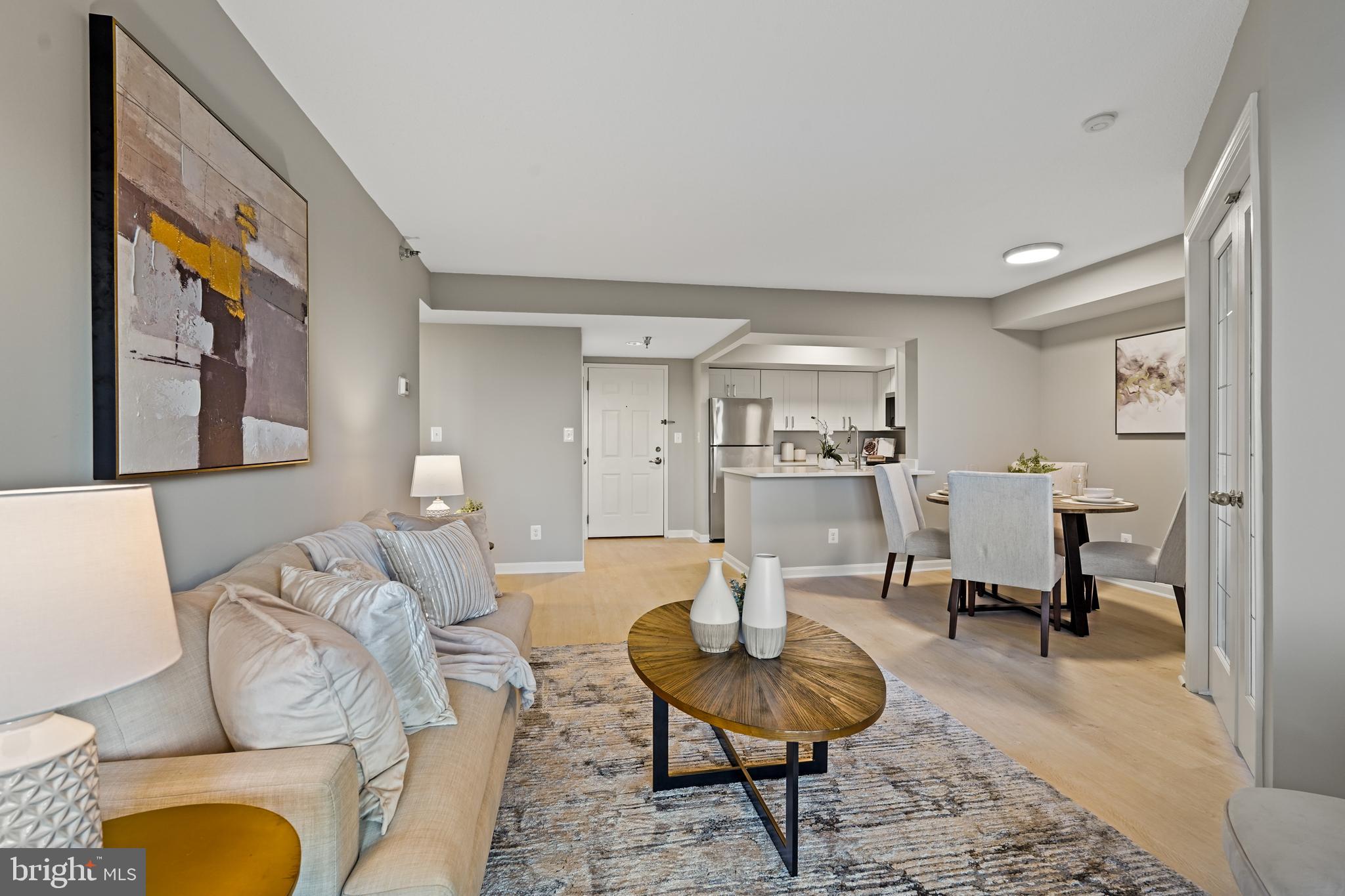 2400 Clarendon Blvd #811