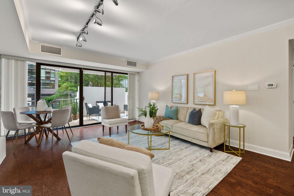 1530 Key Blvd #203