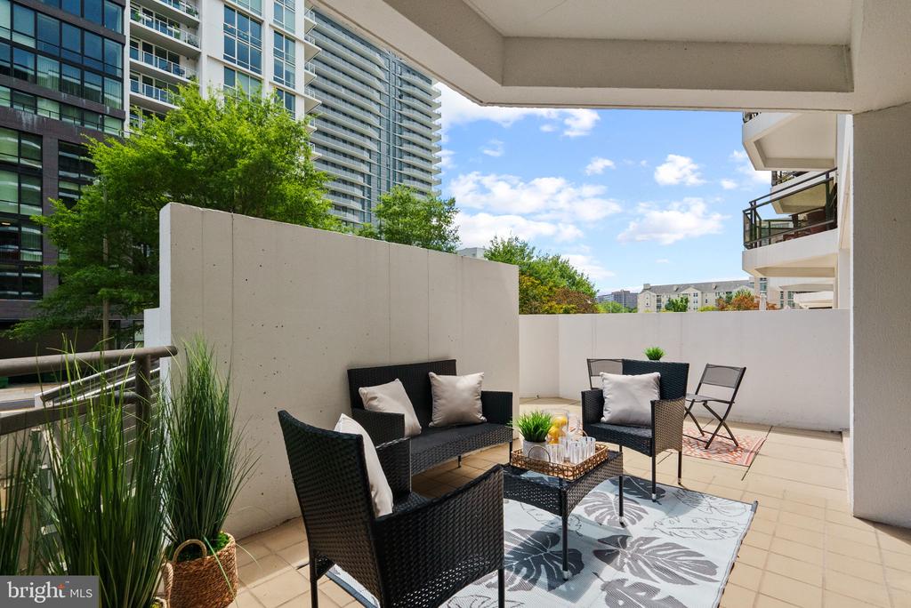 1530 Key Blvd #203