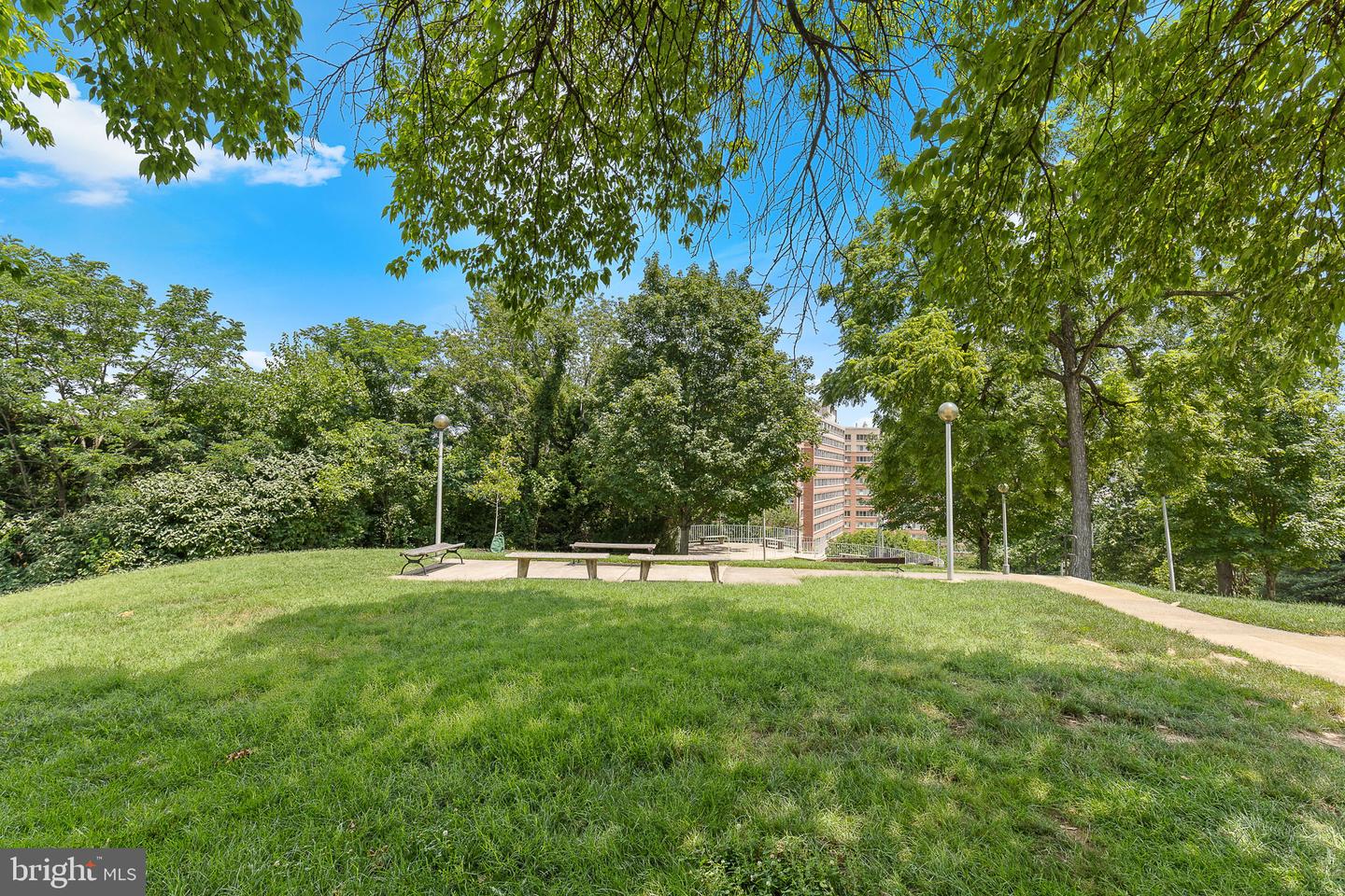 1101 S Arlington Ridge Rd #214