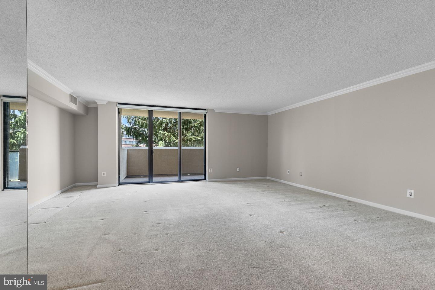 1101 S Arlington Ridge Rd #214