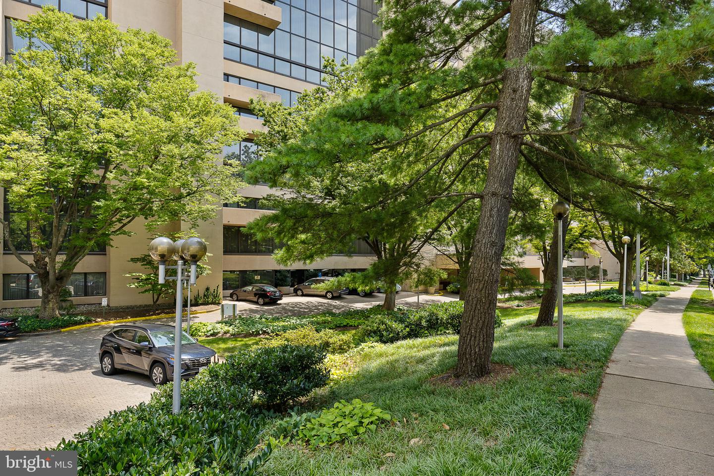 1101 S Arlington Ridge Rd #214