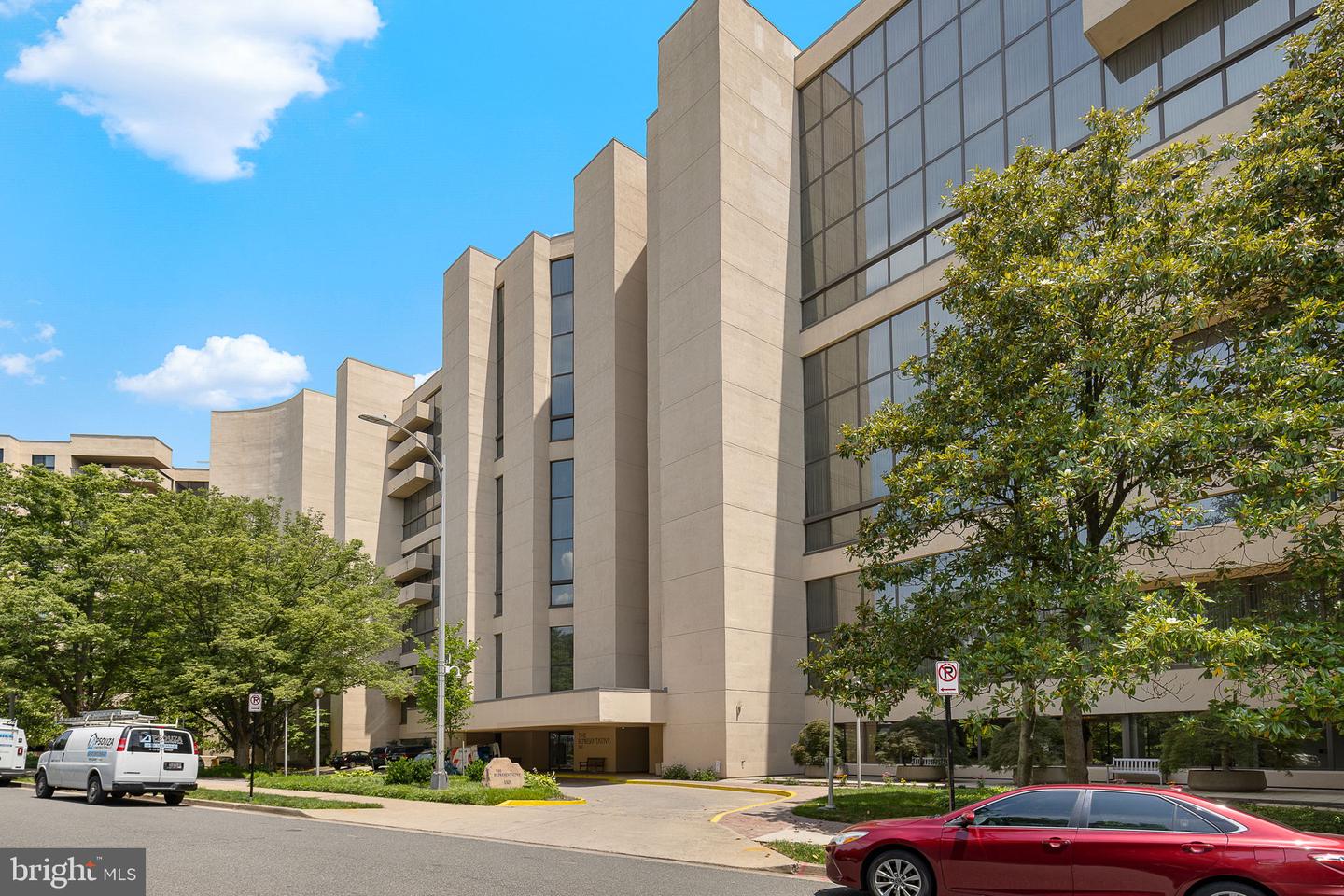 1101 S Arlington Ridge Rd #214