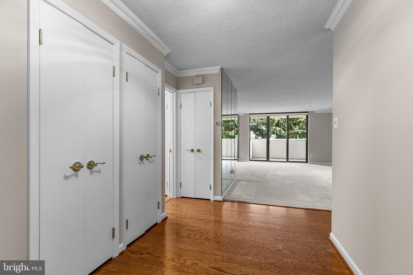1101 S Arlington Ridge Rd #214