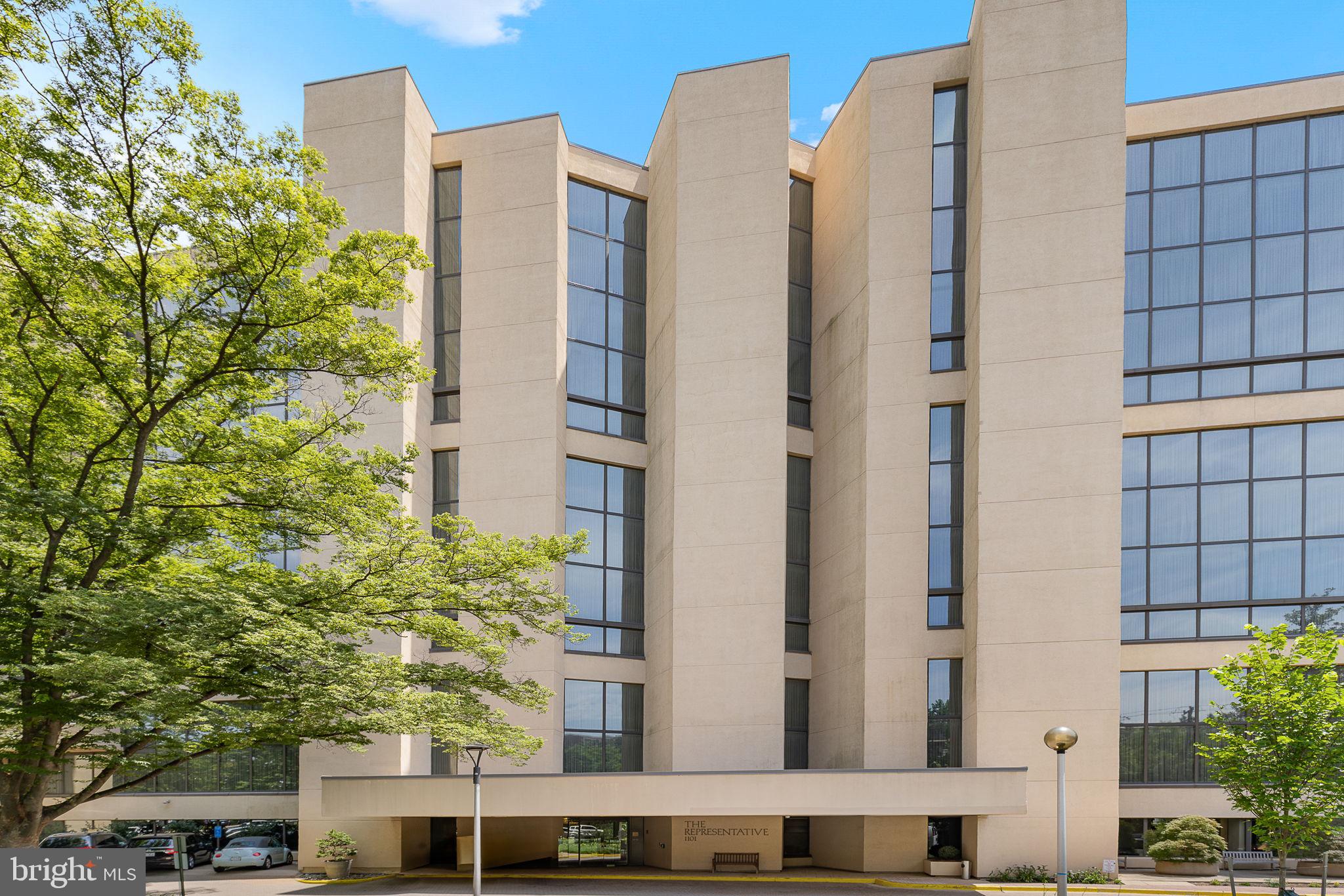 1101 S Arlington Ridge Rd #214