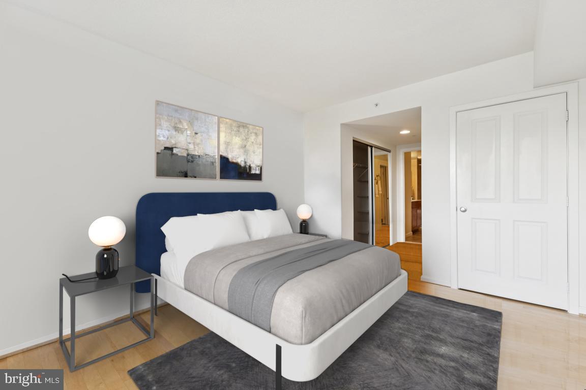 2220 Fairfax Dr #309
