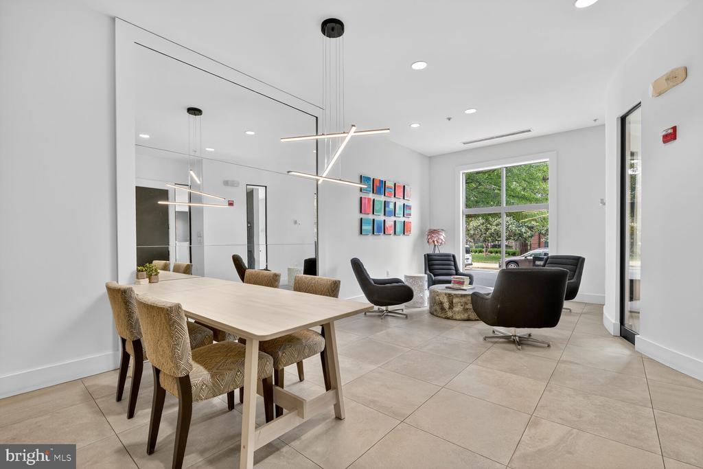 1800 WILSON BOULEVARD 449