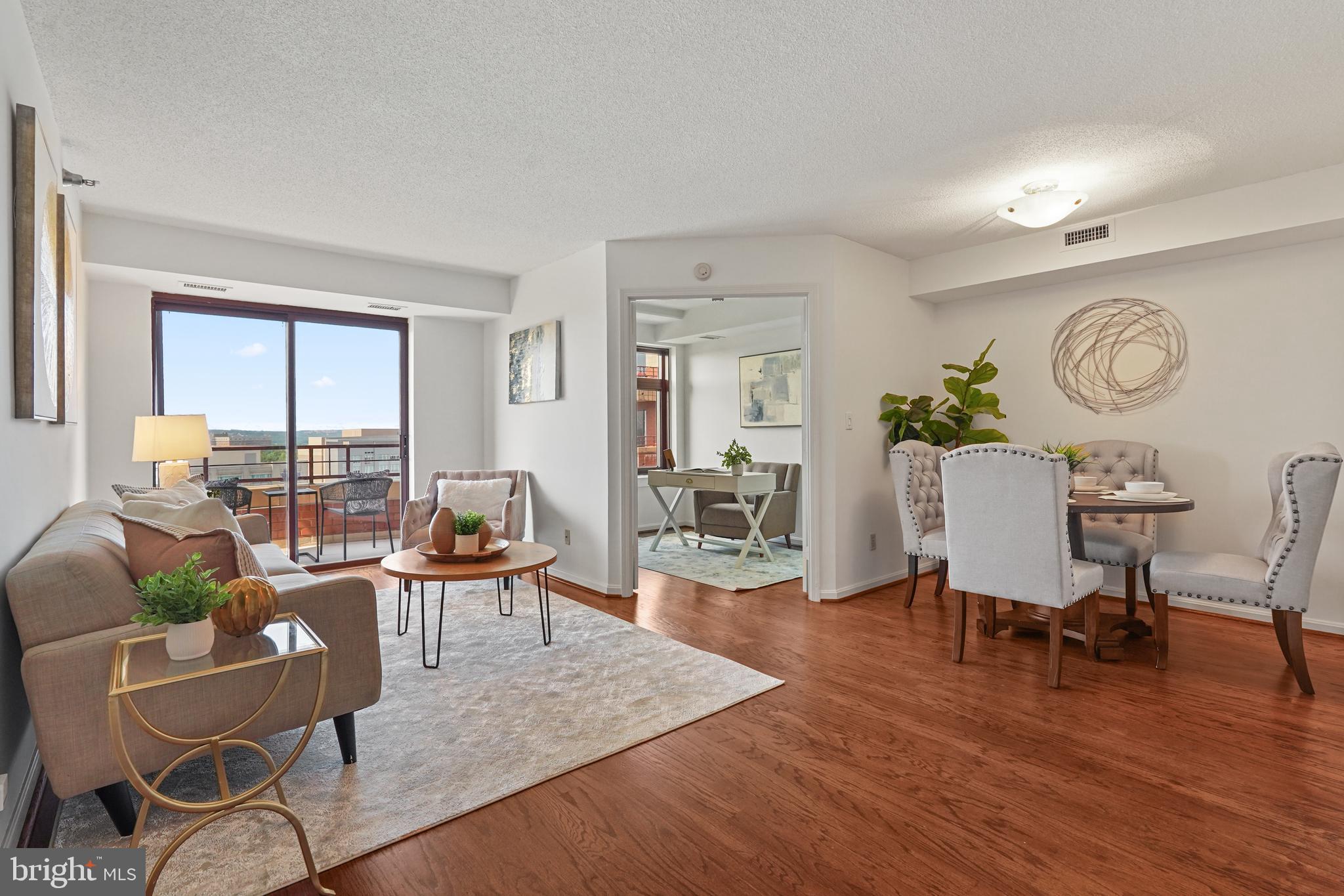 2400 CLARENDON BLVD #1015
