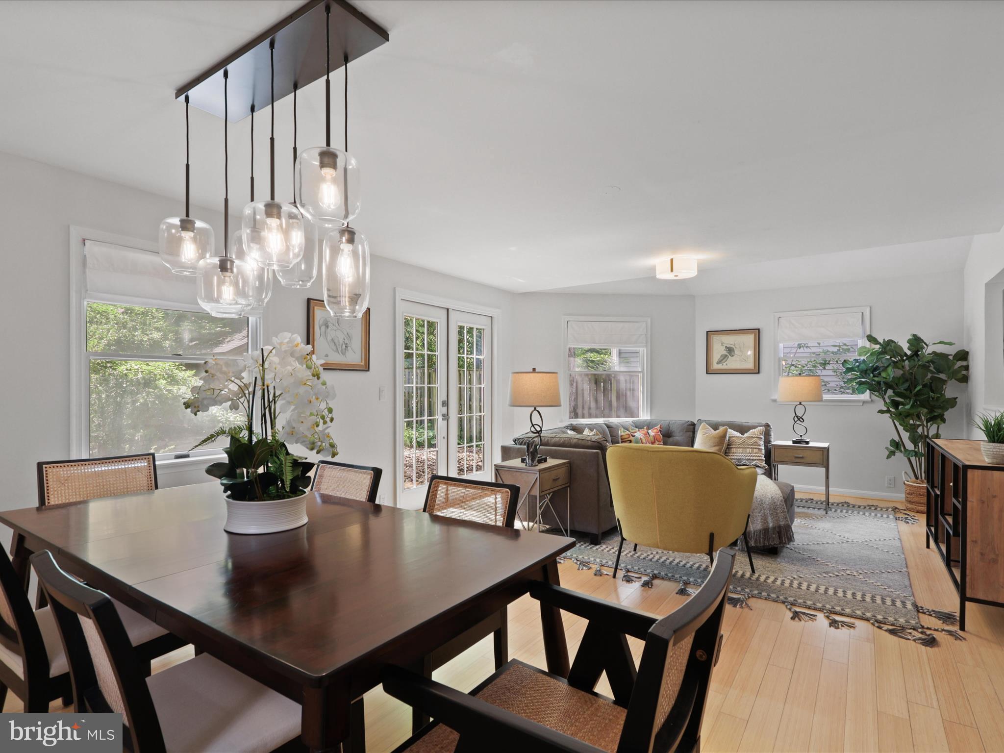 1453 N LONGFELLOW STREET