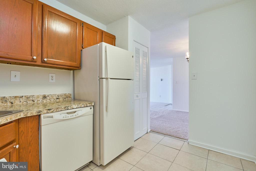 4600 FOUR MILE DR #1119