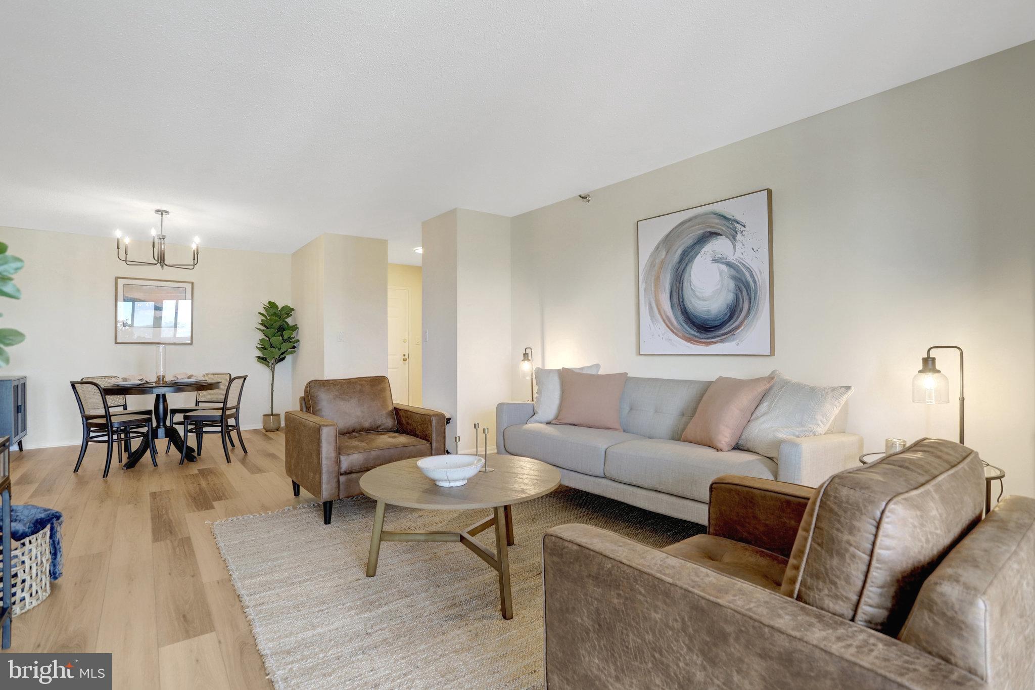 900 N Stafford St #1815