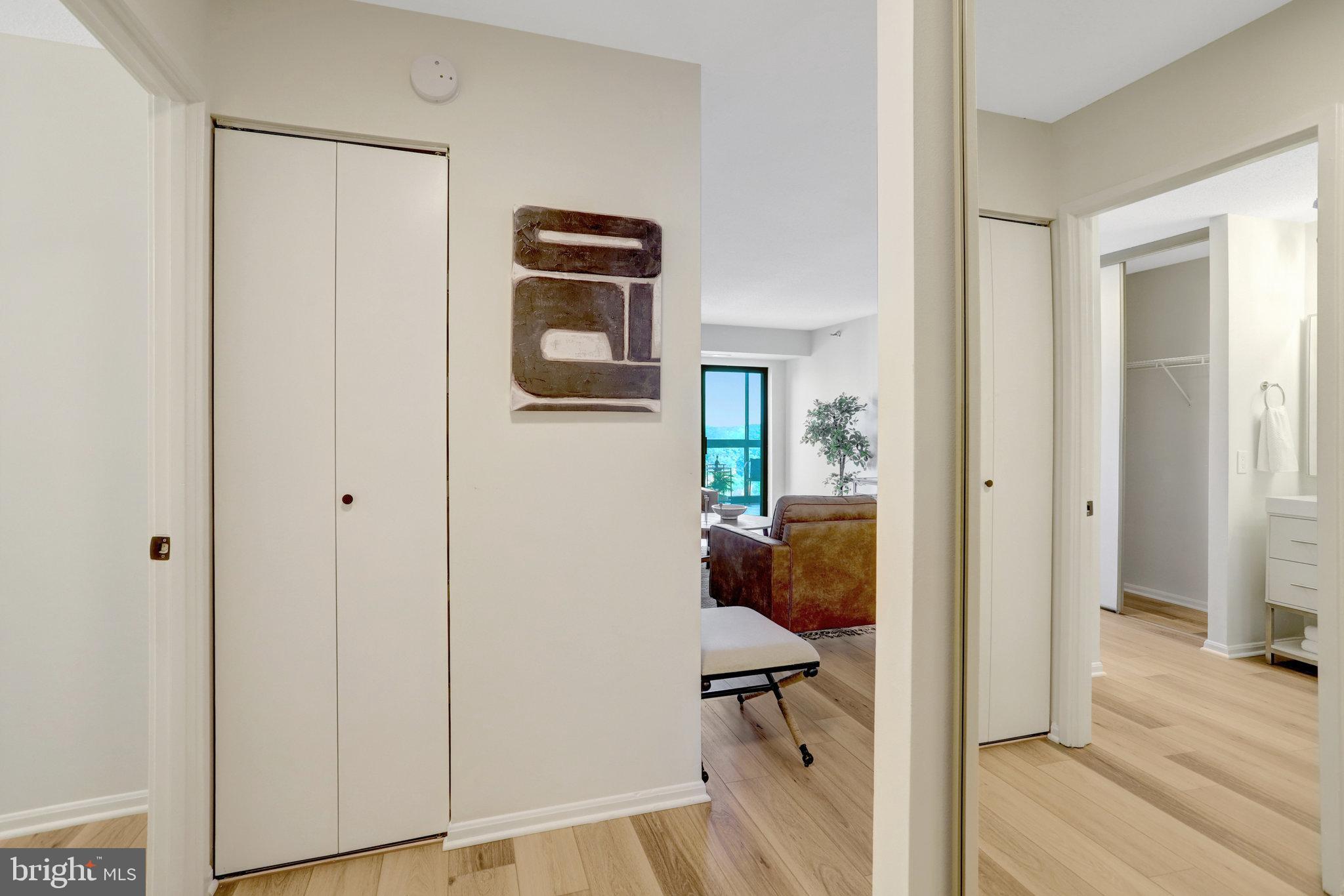 900 N Stafford St #1815