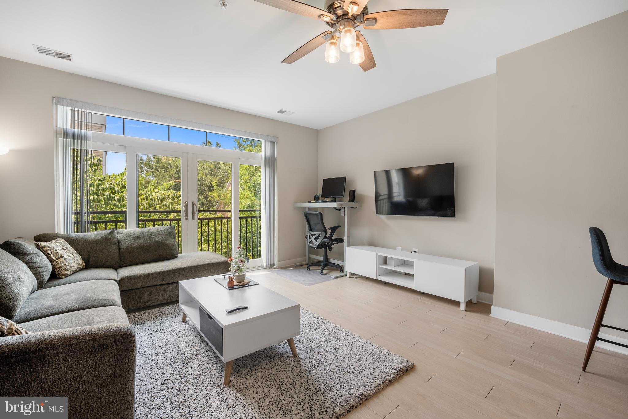 989 S BUCHANAN STREET 311