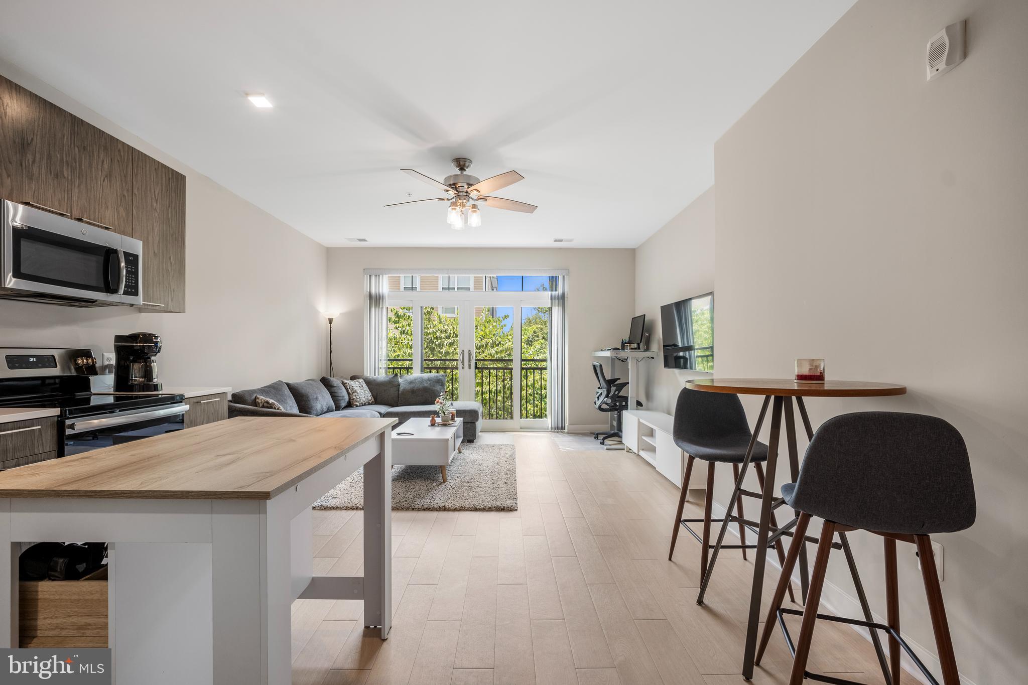 989 S BUCHANAN STREET 311