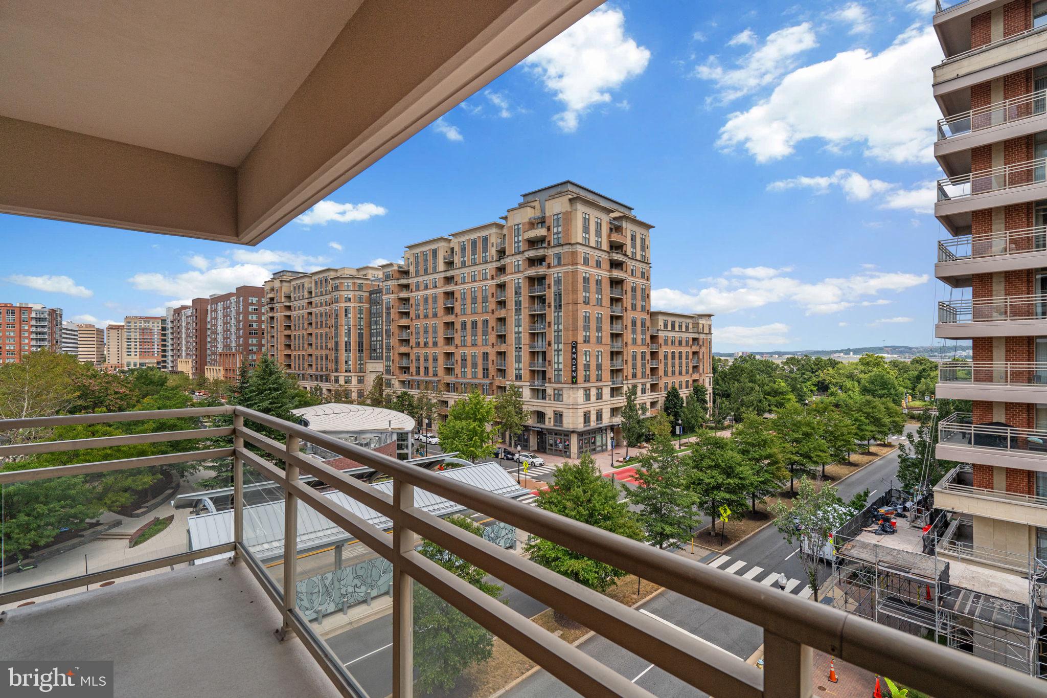 3600 S GLEBE RD #517W