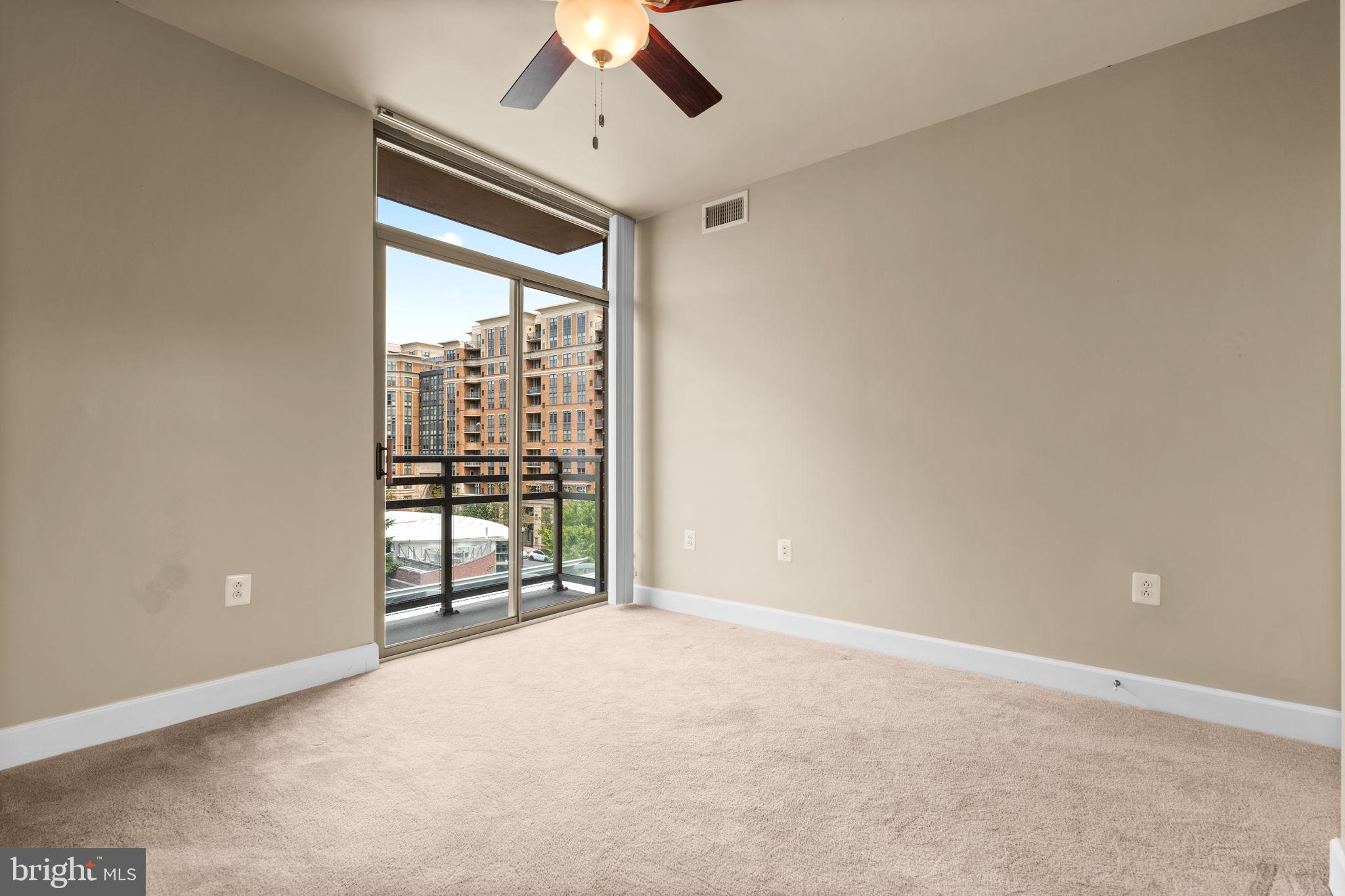 3600 S GLEBE RD #517W