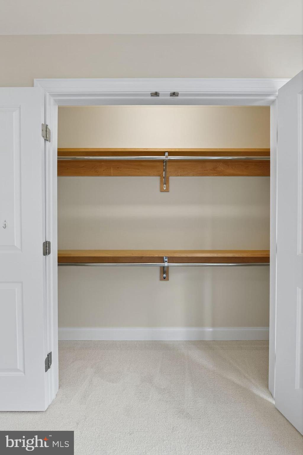 2828 N VAN BUREN STREET