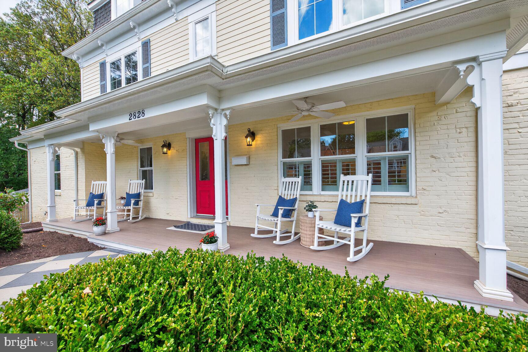 2828 N VAN BUREN STREET